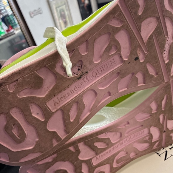 Alexander McQueen Oversized Men's Runner SZ 46 Rare No Size Tag Pre Owned Used - Picture 12 of 16